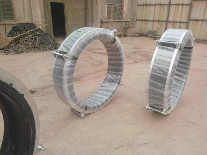 高溫通用型波紋補(bǔ)償器安裝技術(shù)參數(shù)的性能原理是降低管壁應(yīng)力和推力